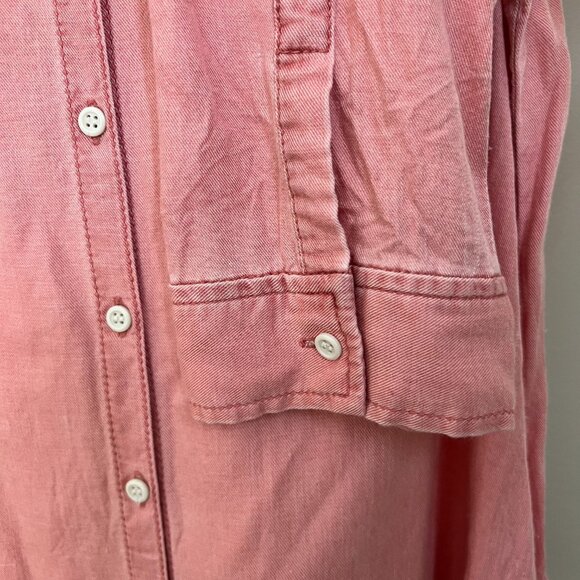 2 for $20 | Super soft pink button up - Picture 2 of 5